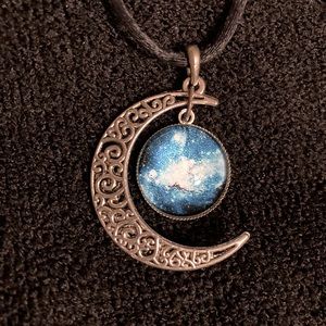 🌙 Crescent Moon w/blue galaxy dangle charm necklace. 🎃Perfect for Halloween👻